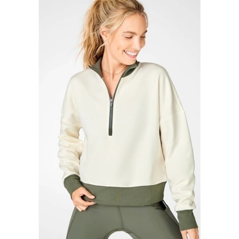 Fabletics Catarina Mock Neck Half Zip Pullover white dove/ safari sz small FLAWS